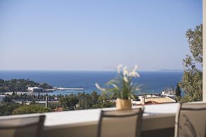 Aval Riviera