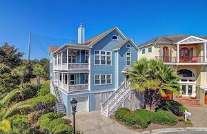 29 Ocean Point Avantstay Luxe Kitchen, Balcony