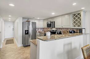 309 B Shipwatch by Avantstay Community Pool Access!