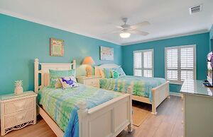 311 Summerhouse by Avantstay Beach Views Access to Community Pool