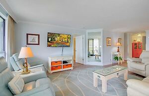 311 Summerhouse by Avantstay Beach Views Access to Community Pool