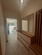 Bleu Saranda Apartment