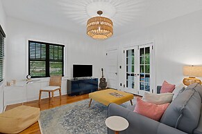 Casa Michaeline Vacation Home