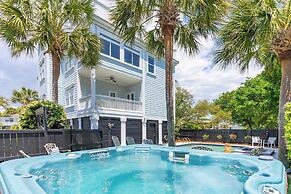 3800 Cameron Boulevard Avantstay Pool, Ocean Views, Deck