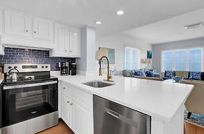 204 B Port O Call by Avantstay Beachfront Condo!