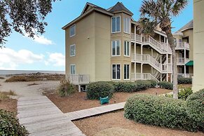 204 B Port O Call by Avantstay Beachfront Condo!