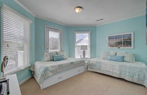 54 Pelican Bay by Avantstay Steps From Beach + Community Pool