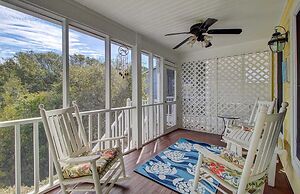 54 Pelican Bay by Avantstay Steps From Beach + Community Pool