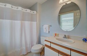 54 Pelican Bay by Avantstay Steps From Beach + Community Pool