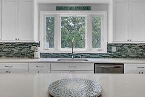 55 Pelican Bay by Avantstay Easy Beach Access, Shared Pool, Lagoon Fis