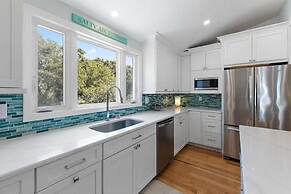 55 Pelican Bay by Avantstay Easy Beach Access, Shared Pool, Lagoon Fis