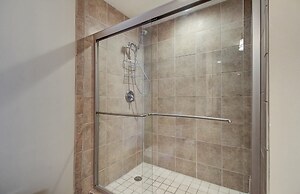 519 Seascape by Avantstay Shared Pool + Views, Incredible Interior Des