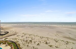 519 Seascape by Avantstay Shared Pool + Views, Incredible Interior Des