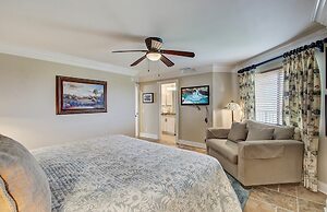 519 Seascape by Avantstay Shared Pool + Views, Incredible Interior Des