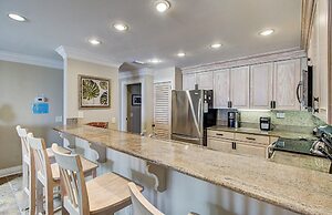 519 Seascape by Avantstay Shared Pool + Views, Incredible Interior Des