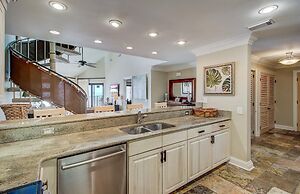 519 Seascape by Avantstay Shared Pool + Views, Incredible Interior Des