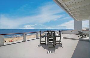 710 Ocean Boulevard Avantstay Oceanfront, Private Pool + Rooftop Deck