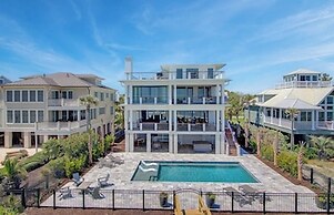 710 Ocean Boulevard Avantstay Oceanfront, Private Pool + Rooftop Deck