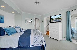 304 E Port O Call by Avantstay Rooftop Deck Close to Beach!