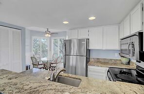 304 E Port O Call by Avantstay Rooftop Deck Close to Beach!