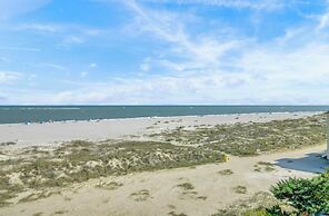 304 E Port O Call by Avantstay Rooftop Deck Close to Beach!