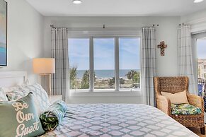 303 D Port O Call by Avantstay Oceanfront Penthouse