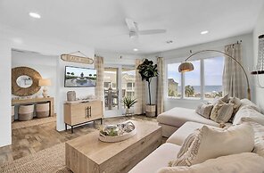 303 D Port O Call by Avantstay Oceanfront Penthouse