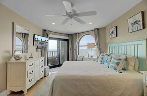 211 Seascape by Avantstay Oceanfront View + Pool