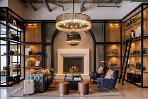 Sonder by Marriott Bonvoy North Loop Green Apartments North Loop