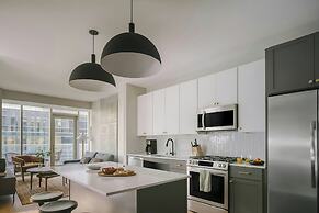 Sonder by Marriott Bonvoy North Loop Green Apartments North Loop