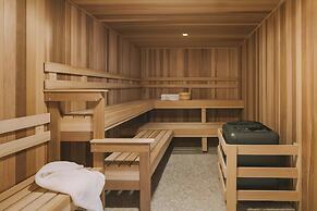 Sonder by Marriott Bonvoy North Loop Green Apartments North Loop