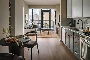 Sonder by Marriott Bonvoy North Loop Green Apartments North Loop