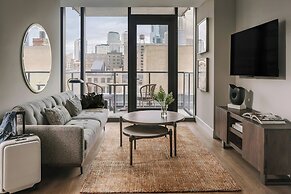 Sonder by Marriott Bonvoy North Loop Green Apartments North Loop