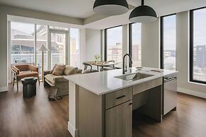 Sonder by Marriott Bonvoy North Loop Green Apartments North Loop