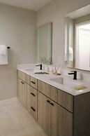 Sonder by Marriott Bonvoy North Loop Green Apartments North Loop