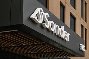 Sonder by Marriott Bonvoy North Loop Green Apartments North Loop