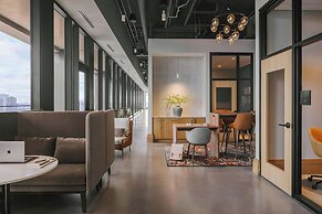 Sonder by Marriott Bonvoy North Loop Green Apartments North Loop