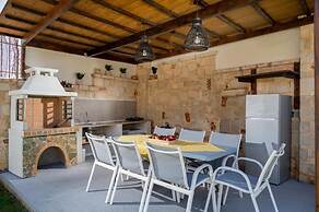 Villa Sophia & Elpis