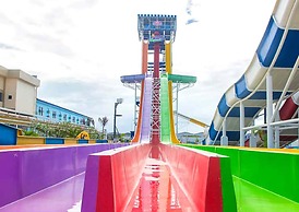 WATERWORLD HOTEL
