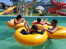WATERWORLD HOTEL
