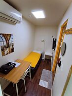 24 Guesthouse Sinchon Avenuel