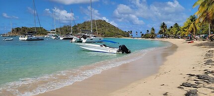 Atlantic Breeze Apartments