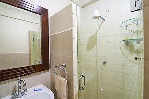 Atlantic Breeze Apartments