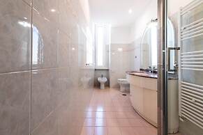 Casa Emme in Rome With 2 Bedrooms and 1 Bathrooms