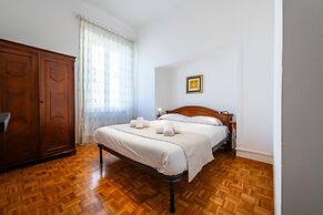 Casa Emme in Rome With 2 Bedrooms and 1 Bathrooms