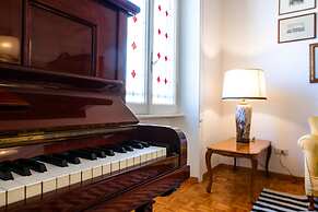 Casa Emme in Rome With 2 Bedrooms and 1 Bathrooms