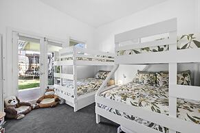Ye Olde St Leonards Hotel Pet Friendly Sleeps 9