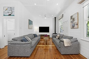 Ye Olde St Leonards Hotel Pet Friendly Sleeps 9