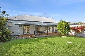 Ye Olde St Leonards Hotel Pet Friendly Sleeps 9