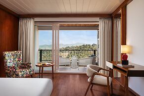 jüSTa Hollow Oak, Mussoorie